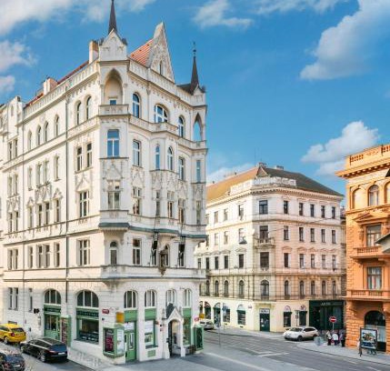 Nove Mesto Apartamento | MOOo Downtown