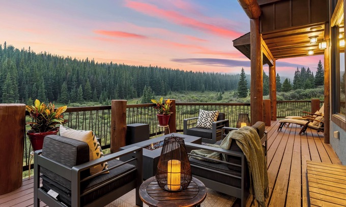 Valley of the Sun Casa | Moose Sightings, Hot Tub, Pool Table, Views, Hot Springs, 16mi to Breckenridge