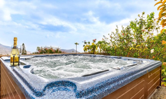 Chayofa Apartamento | Mordelliya Private Jacuzzi Suites
