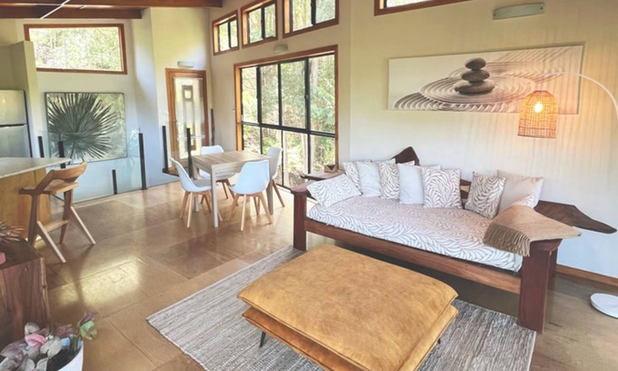 Smiths Creek Chalet De Esquí | Chalet Niebla Matutina – Escapada Romántica a la Selva Tropical