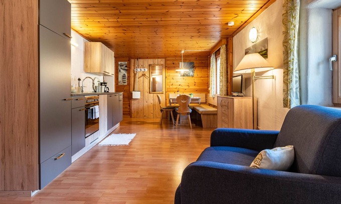 Sarntal Apartamento | 'Moserhof - Apartamento Reinegg' con vistas a la montaña, jardín y Wi-Fi