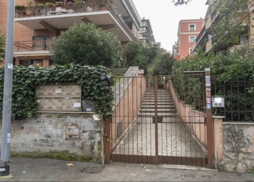 Quartiere XXVII Primavalle Casa | Mother House