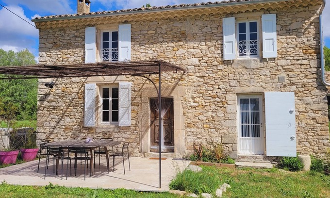 Revest-des-Brousses Casa | moulin de roche