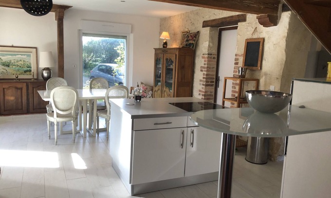 Chevillon-sur-Huillard Casa | Moulin en Bord de Rivière, Logement Complet