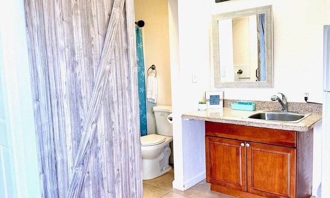 Hauula Apartamento | Mountain and ocean views -5 minutes from the PCC