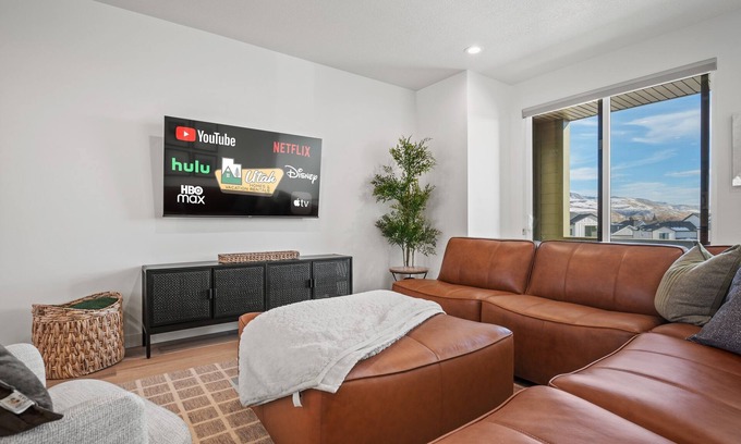 Mountain Green Casa | Mountain Getaway R5957 | Snowbasin Skiing |Hot Tub