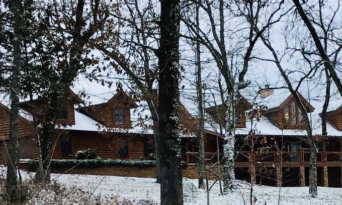 Cotter Cabina | Mountain Home overlooking the White River, Boston Mountains & Valley.