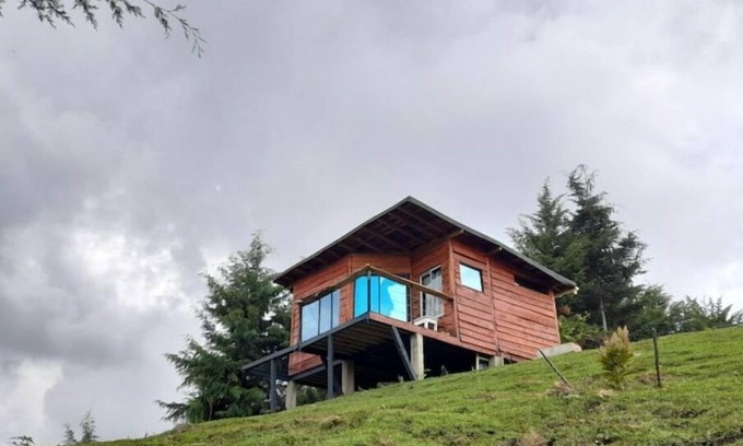 Montebello Cabina | Cabaña montaña del caballo rodeada de naturaleza