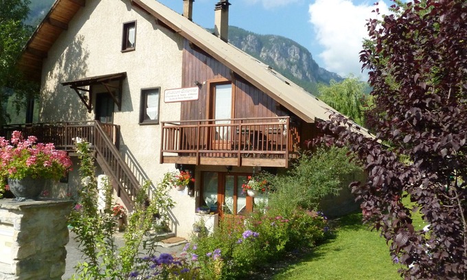 Les Vigneaux Casa | casa de montaña para sus vacaciones en una zona preciosa