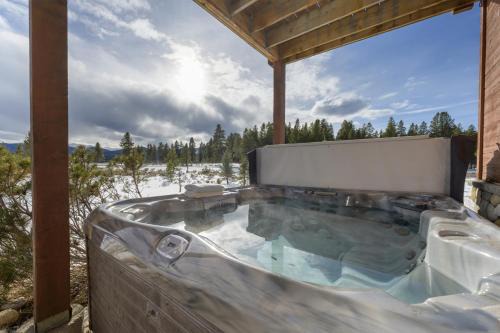Pole Creek Meadows Casa | Mountain Peak Home