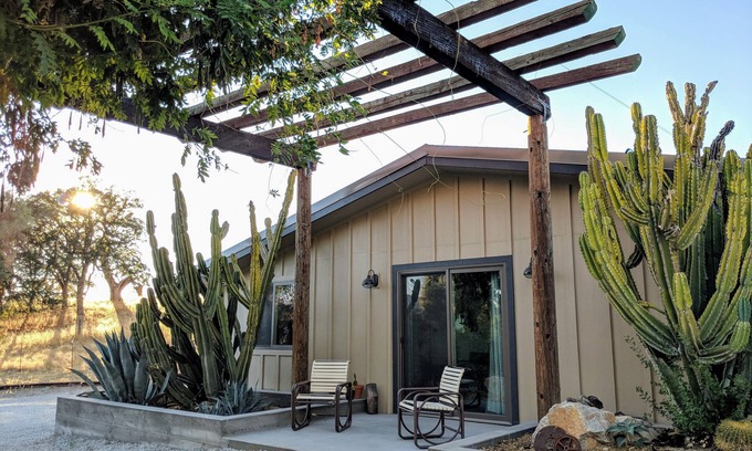 San Luis Obispo Casa | Moderna de la granja Casa con piscina en el rancho en el corazón de la costa central de viñedos