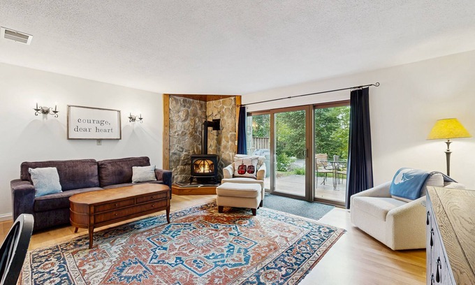 Waterville Valley Casa | Mountain Townhome w/ pool access, private patio, walk to town