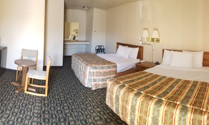 Yreka Hotel | Mountain View Inn