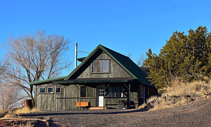 Springerville Casa | Mountain Views on Hillside in Eager