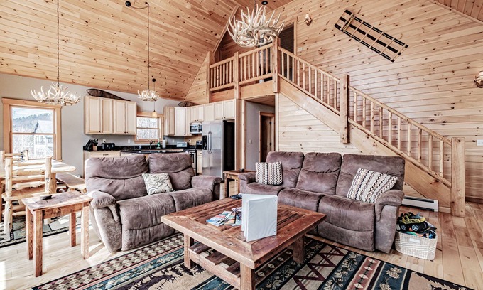 Sunday River Area Chalet De Esquí | Mountainside Chalet direct views of Sunday River
