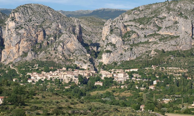 Moustiers-Sainte-Marie Apartamento | MOUSTIERS SAINTE MARIE STUDIO Centro 28m2