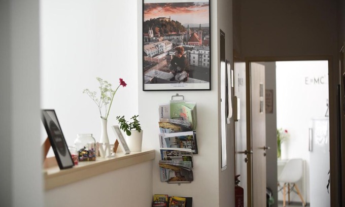 Bezigrad District Hostal | MS Sparrow Hostel