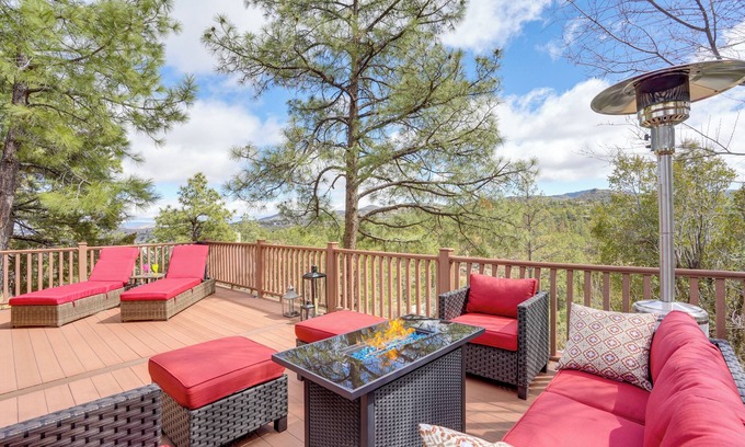 Prescott Cabina | Mtn Views & Multi-Level Deck: Prescott Paradise!