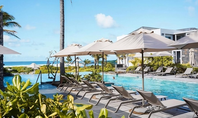 Plaine Magnien Hotel | 4 Units | Exclusive Island Retreat with Ocean Views – Anantara Iko Mauritius