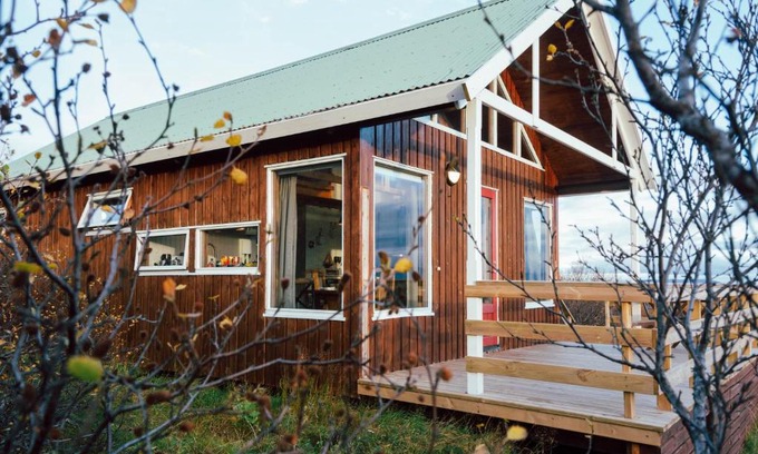 Borgarnes Cabina | Mulakot Cosy Cabins