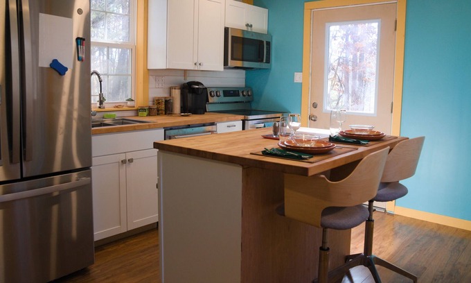 Eureka Springs Cabina | Mulberry Cottage @ The Woods & Hollow