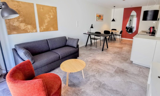 Meckenbeuren Apartamento | Multi-bed room for 4 guests with 40m² in Meckenbeuren (296943)