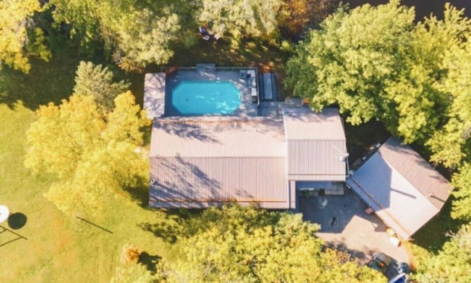 Tweed Cabaña | Multi-Family Cottage: Pool, Hottub, BBQ, Bonfire