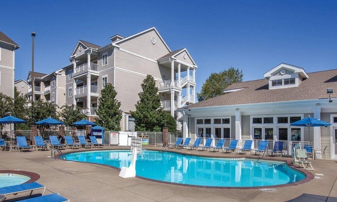 Pennington Bend Complejo | Music City Bliss – Spacious 1-Bd Suite at Wyndham Nashville Near Grand Ole Opry