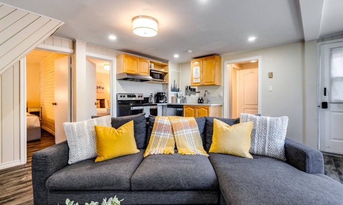 Dwight Casa | Muskoka cottage on stunning lakefront - Windermere