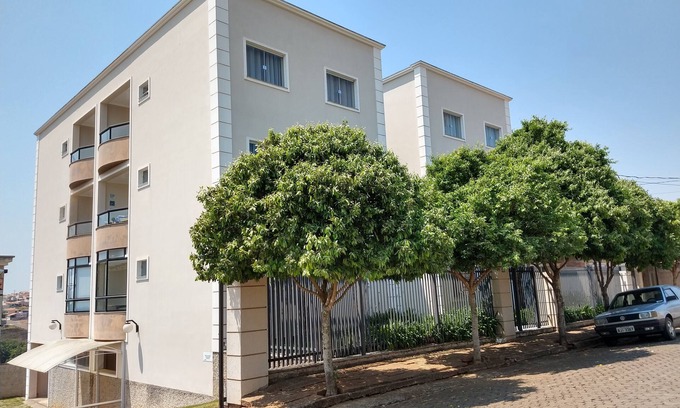 Muzambinho Apartamento | MUZAMBINHO CLOSE TO DOWNTOWN... CANAÃ