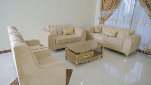 Kirkos Apartamento | My Dream 3 bed room apartment near African Union