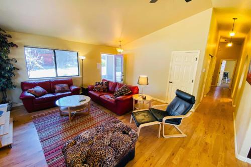 Bijou Park Acres Casa | My Tahoe Sanctuary