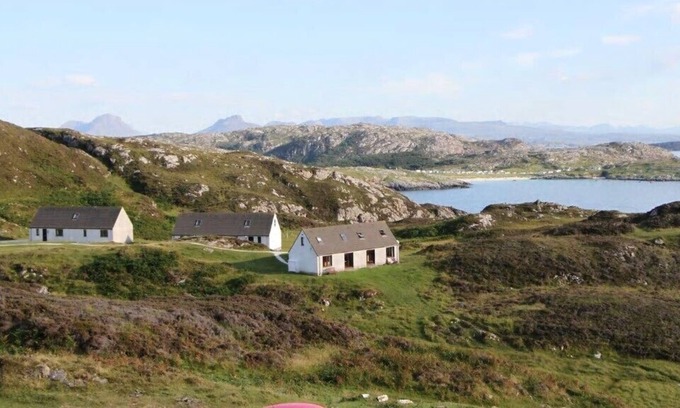 Clachtoll Casa | Myrtle Cottage - hermosas vistas al mar!