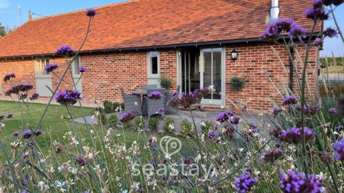 Ham Casa | Myrtles Barn Amazing Renovated 2 Bed No Guest Fee