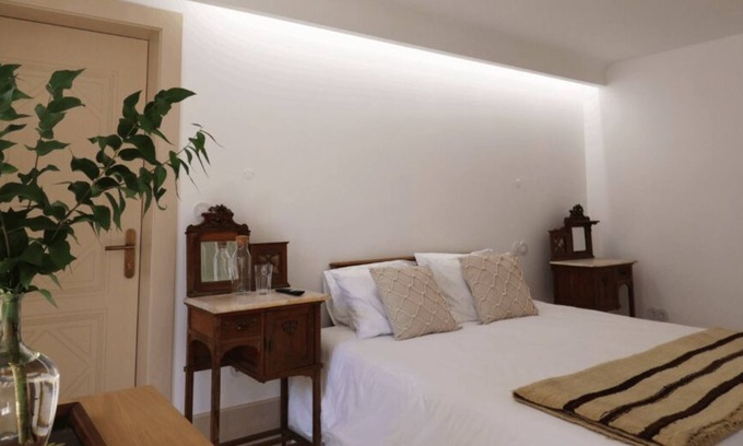 Penafiel Casa | MyStay - Casa Matriz Séc. XVI | Two-Bedroom Suite