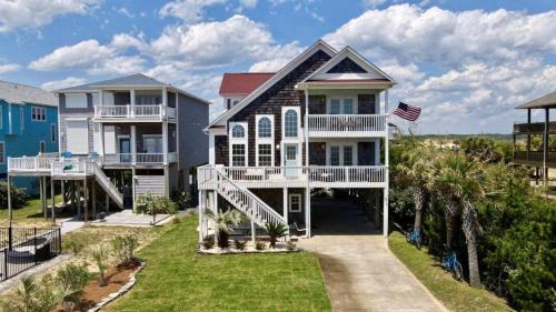 Oak Island Casa | Mystic Point