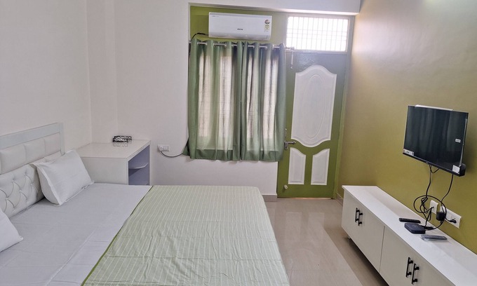 Varanasi Apartamento | N-Square Home Stay - Feel Home!
