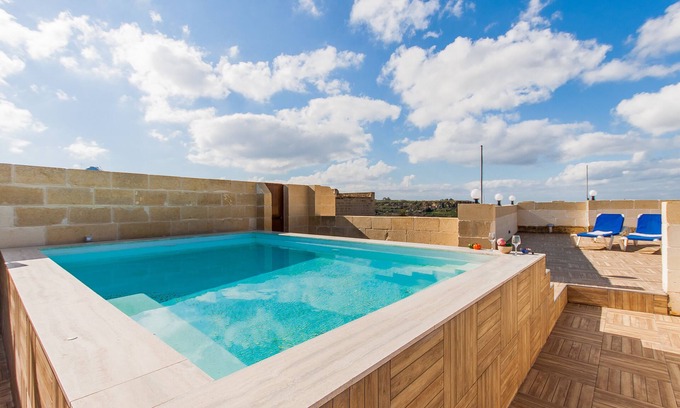 Nadur Casa | Naduri, Beautiful Gozitan Villa + Pool, Nadur Gozo, Malta