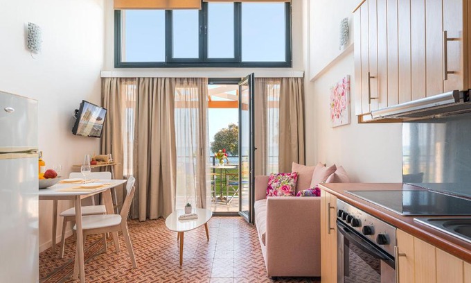 Potokaki Apartamento | Naftilos Residences I