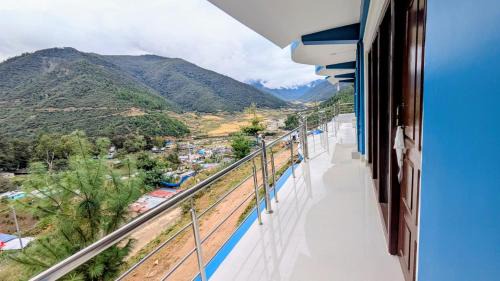 Bomdila Hotel | Naku homes