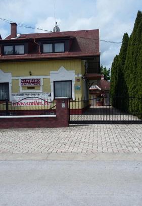 Zsorifurdo Casa | Napfürdő Vendégház