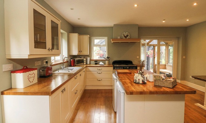 Okehampton Cabaña | Nattaden @ Fourwinds