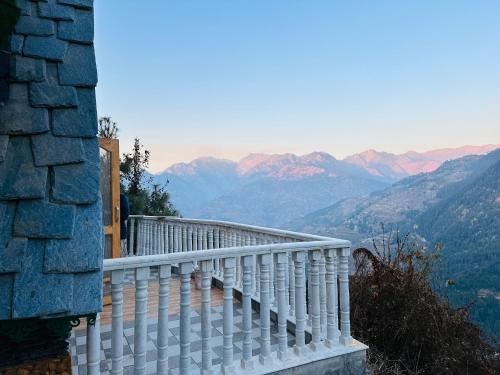 Banjar Apartamento | Nature’s Nest Cottage Jibhi