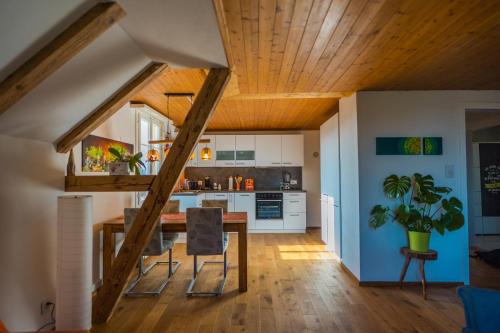 Kradolf-Schonenberg Apartamento | Naturoase Säntisblick-Auszeit am Wald und Bach
