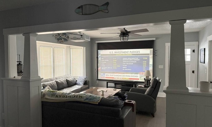 Rogers City Casa | Nautical 4 Bdm 2 Bath Home in Heart of Rogers City