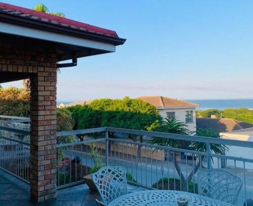 Bluewater Bay Casa | Nautilus Guesthouse