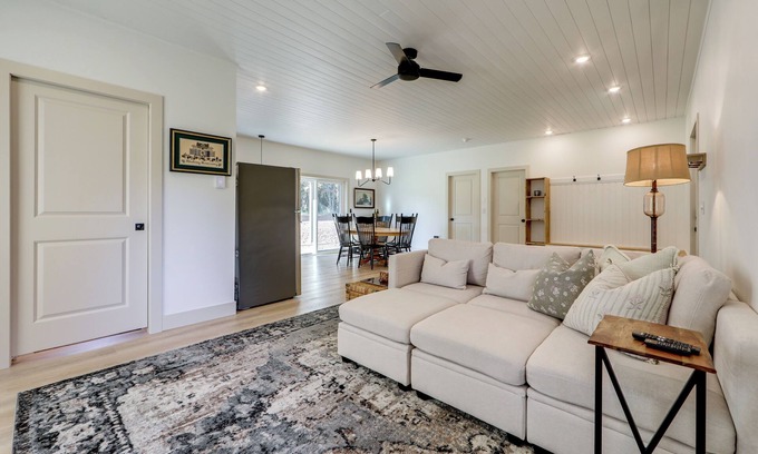 Copenhagen Cabina | Near All-Season Trails! Modern Copenhagen Cabin