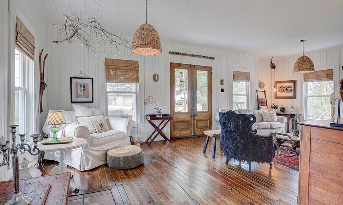 Foster Chalet De Esquí | Near Brome Lake - The charm of a century-old house - Pine Grove