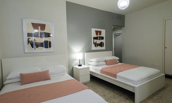 Miramar Apartamento | Near Old San Juan & La Placita | For Family & Friends | Mini Fridge