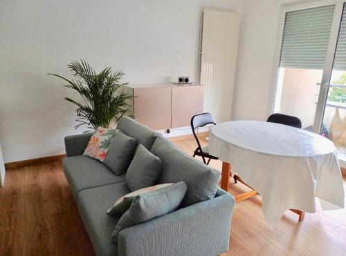Chevilly-Larue Casa | Near Paris, Orly airport and metro 14, a beautiful room to rent